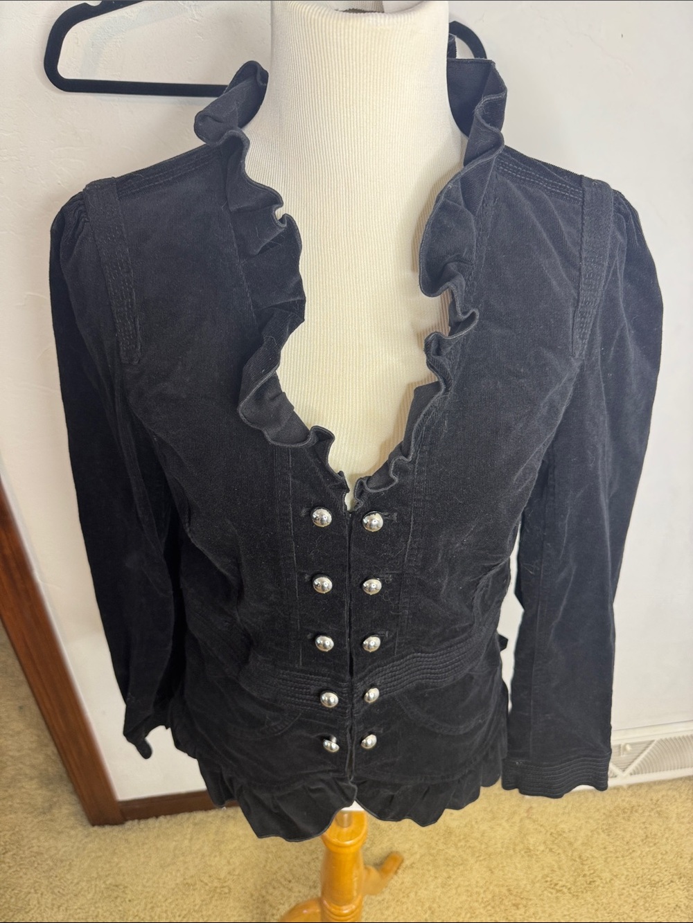 White House Black Market Stylish black Military Ruffle Front Jacket Size 12 - Picture 3 of 9